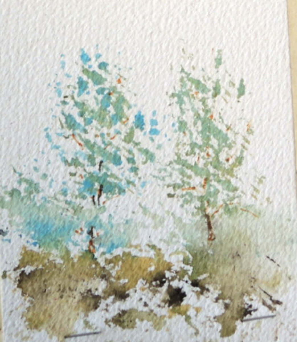 Watercolor Texture 桌布 壁紙 — 在紋理紙上繪製的兩棵風格化樹木的水彩畫，帶有藍綠色樹葉和大地色調。
