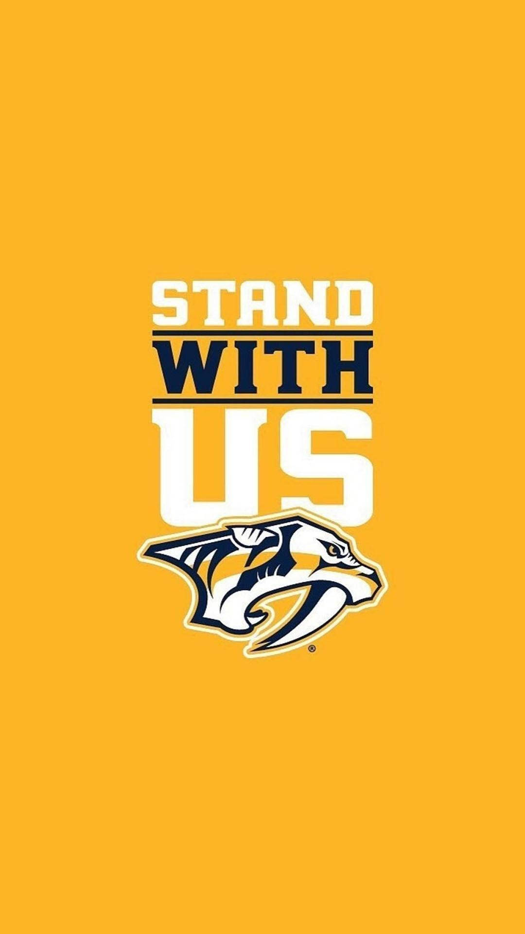 Predators 桌布 壁紙 — 在純金色背景上，粗體白色和海軍藍色文字寫著「STAND WITH US」，上方是納什維爾掠奪者隊標誌。