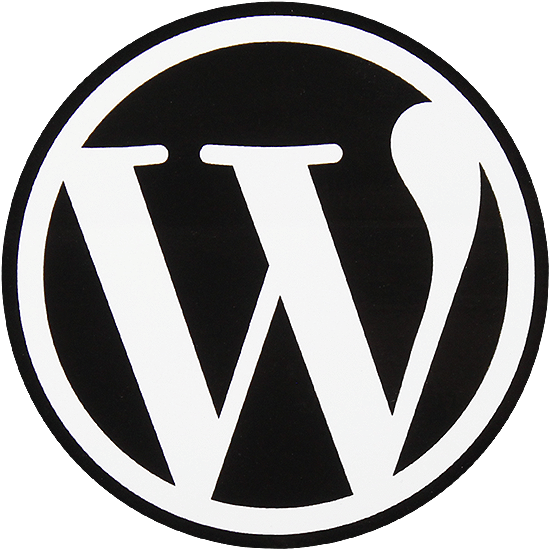 Wordpress Logo 桌布 壁紙 — 在純黑色背景上，一個圓圈內置中放置的鮮明白色WordPress標誌。