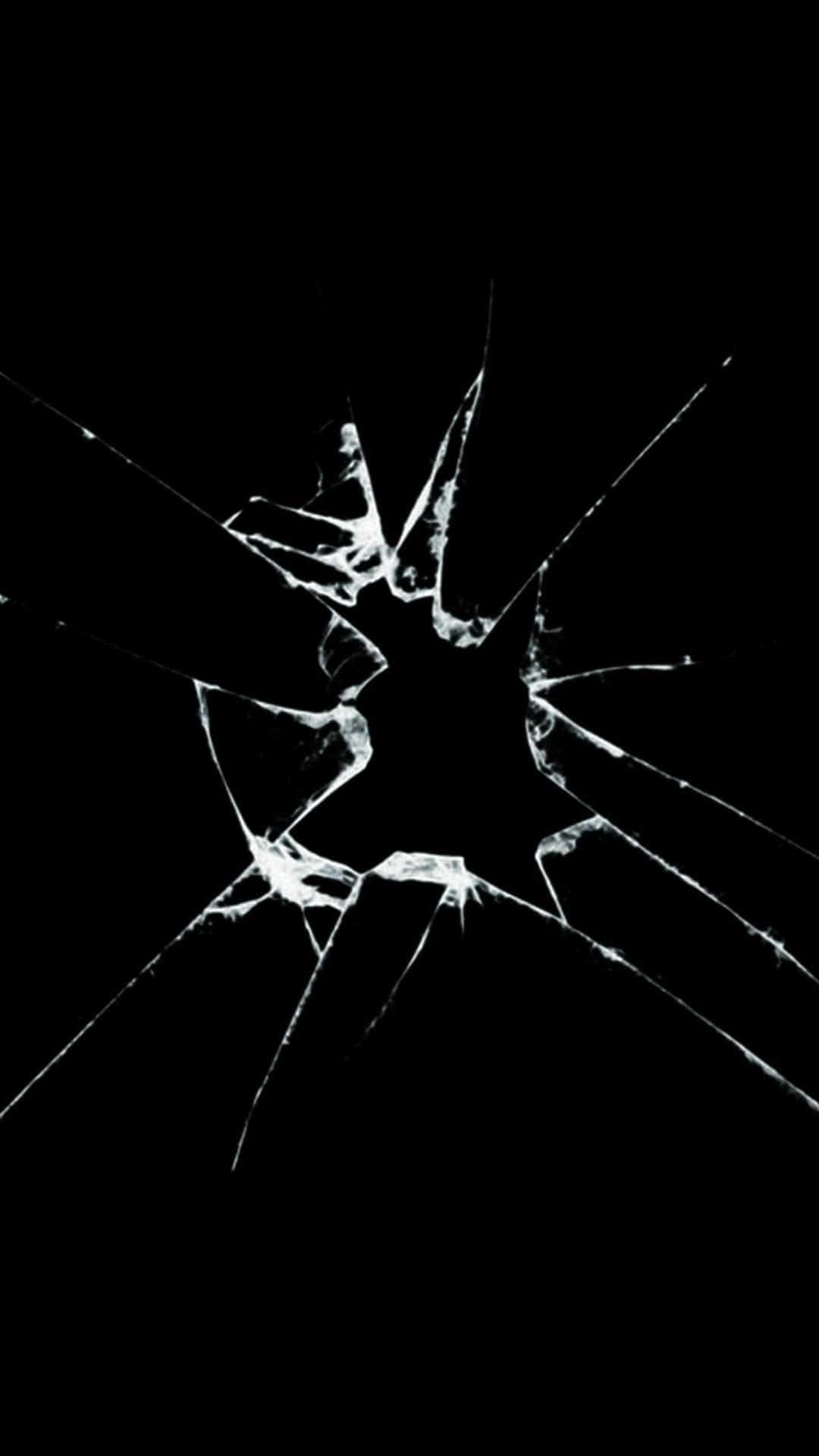 iPhone 桌布 壁紙 — 在純黑色背景上，一個醒目的白色裂紋玻璃圖案從中心撞擊點向外輻射。