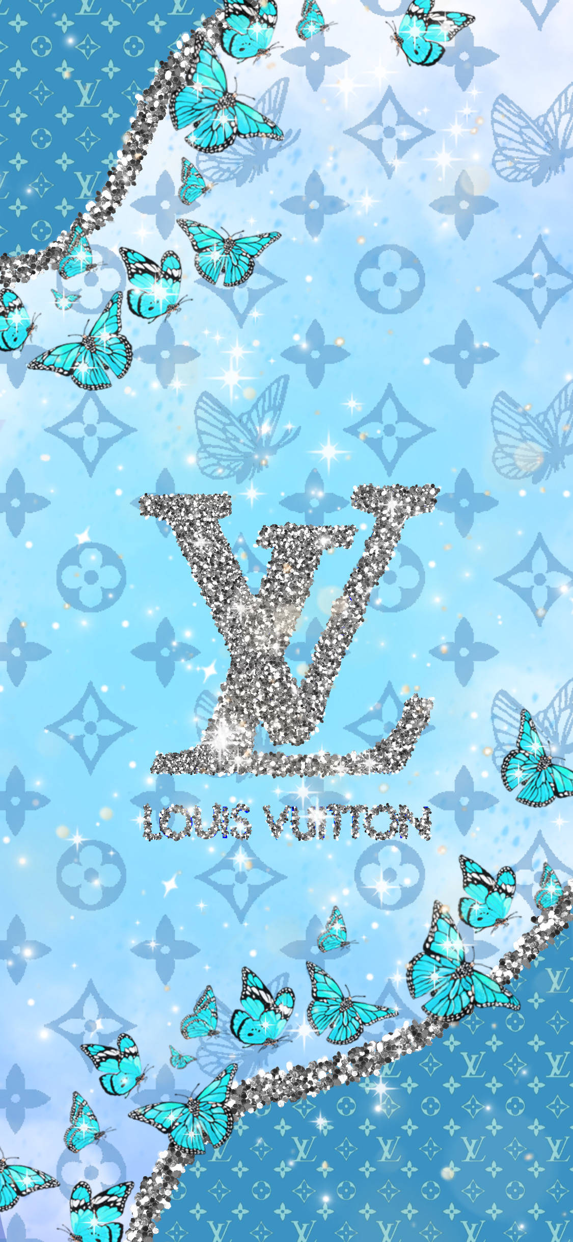 Louis Vuitton Aesthetic 桌布 壁紙 — 在藍色字母圖案背景上，閃閃發光的 Louis Vuitton 標誌被綠松石色蝴蝶環繞。