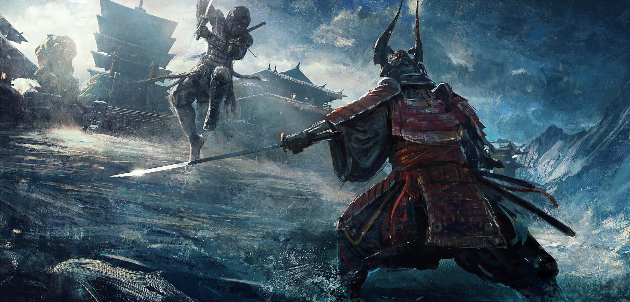 Samurai Battle 桌布 壁紙 — 在風暴肆虐的海邊村莊，兩位武士戰士在傳統日本建築和動盪的天空下戰鬥。