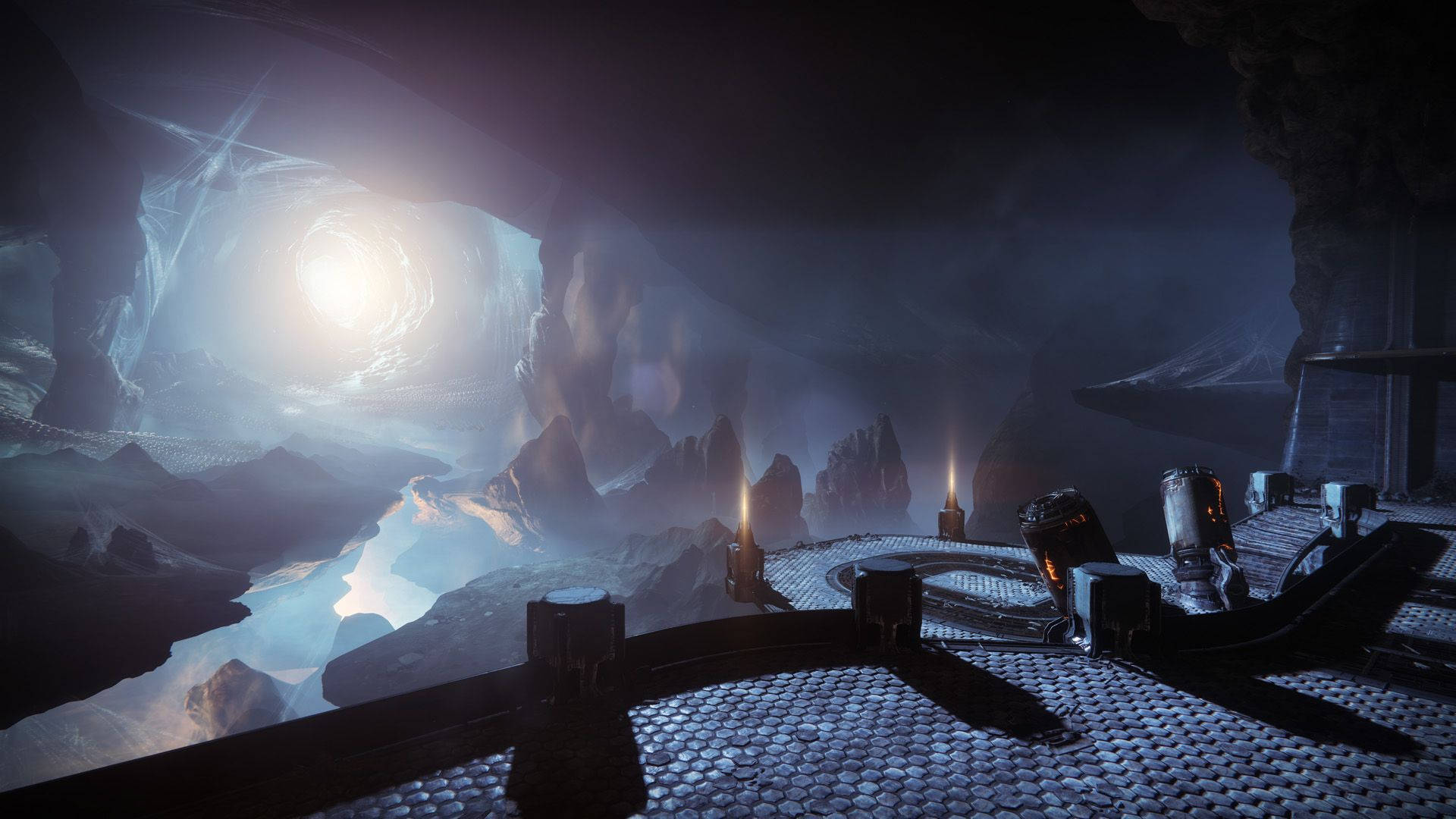 destiny 2 shadowkeep 桌布 壁紙 — 在黑暗洞穴中，一個未來主義天文台俯瞰著在旋轉宇宙漩渦下發光的外星峽谷。
