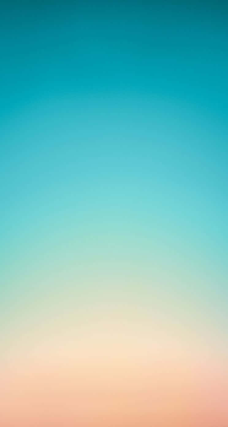 海灘 桌布 壁紙 — 地平線上由藍綠色漸變到柔和蜜桃色的寧靜漸變天空。