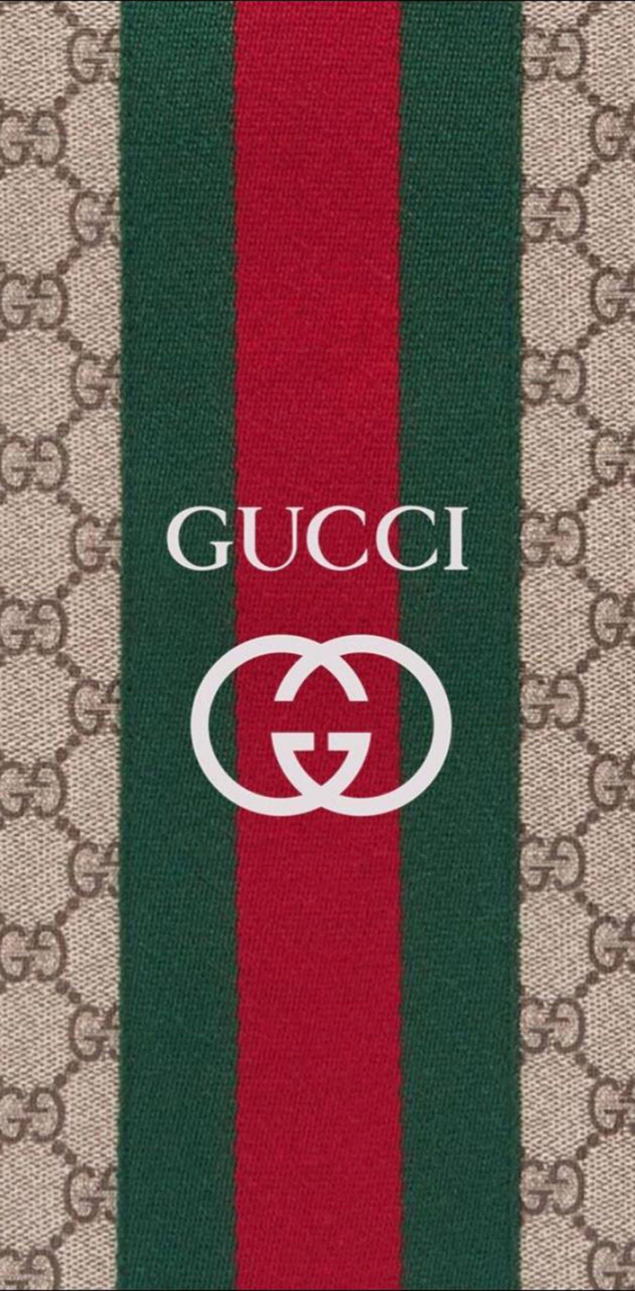 Gucci Pattern 桌布 壁紙 — 垂直Gucci標誌居中於標誌性米色字母組合布料上，帶有紅色和綠色條紋。