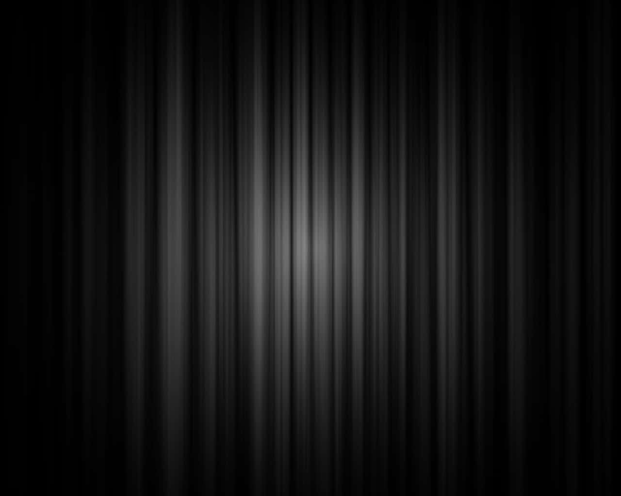 Black And Gray 桌布 壁紙 — 垂直灰階漸變從中心柔和地向外擴散，襯托深色背景。