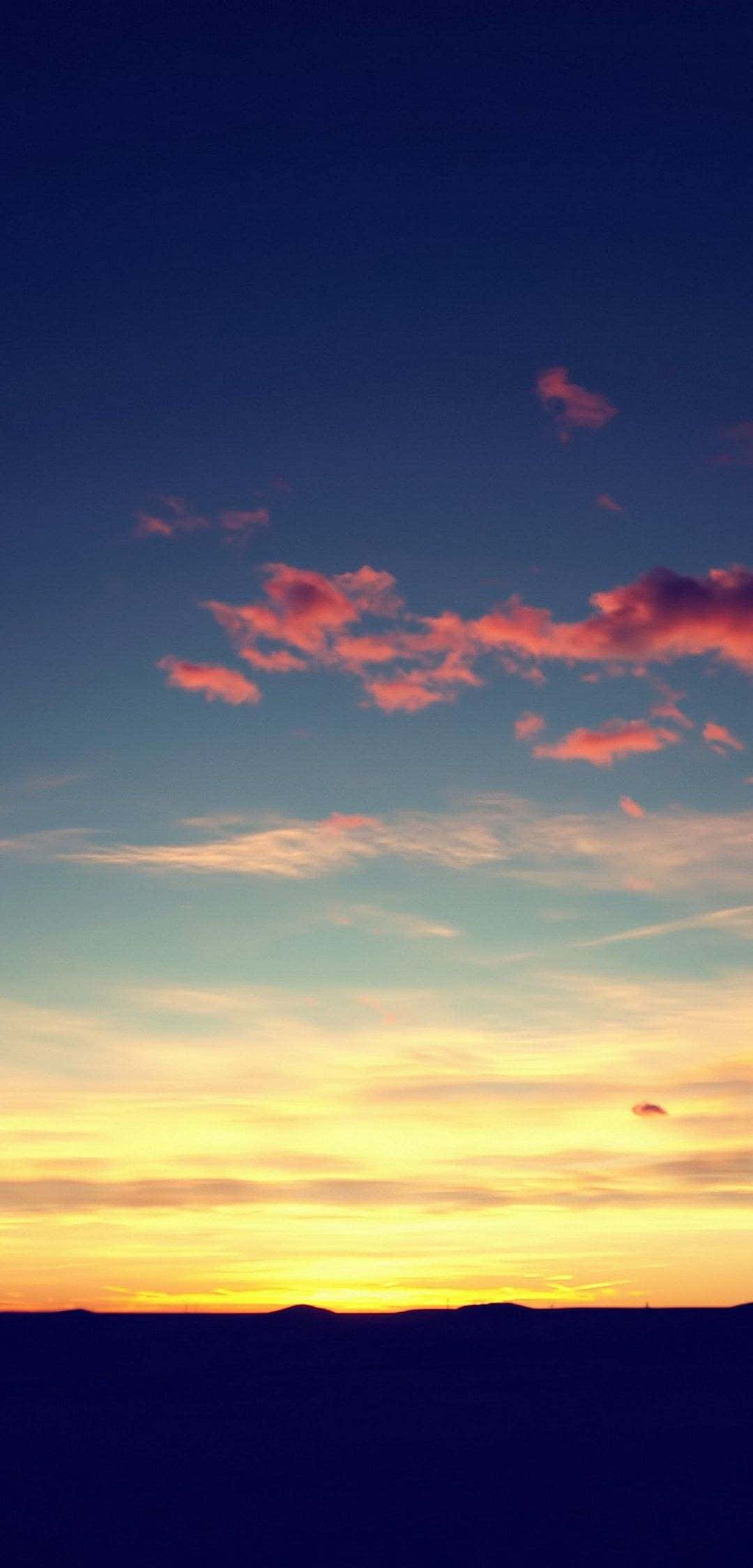 夕陽天空背景 壁紙