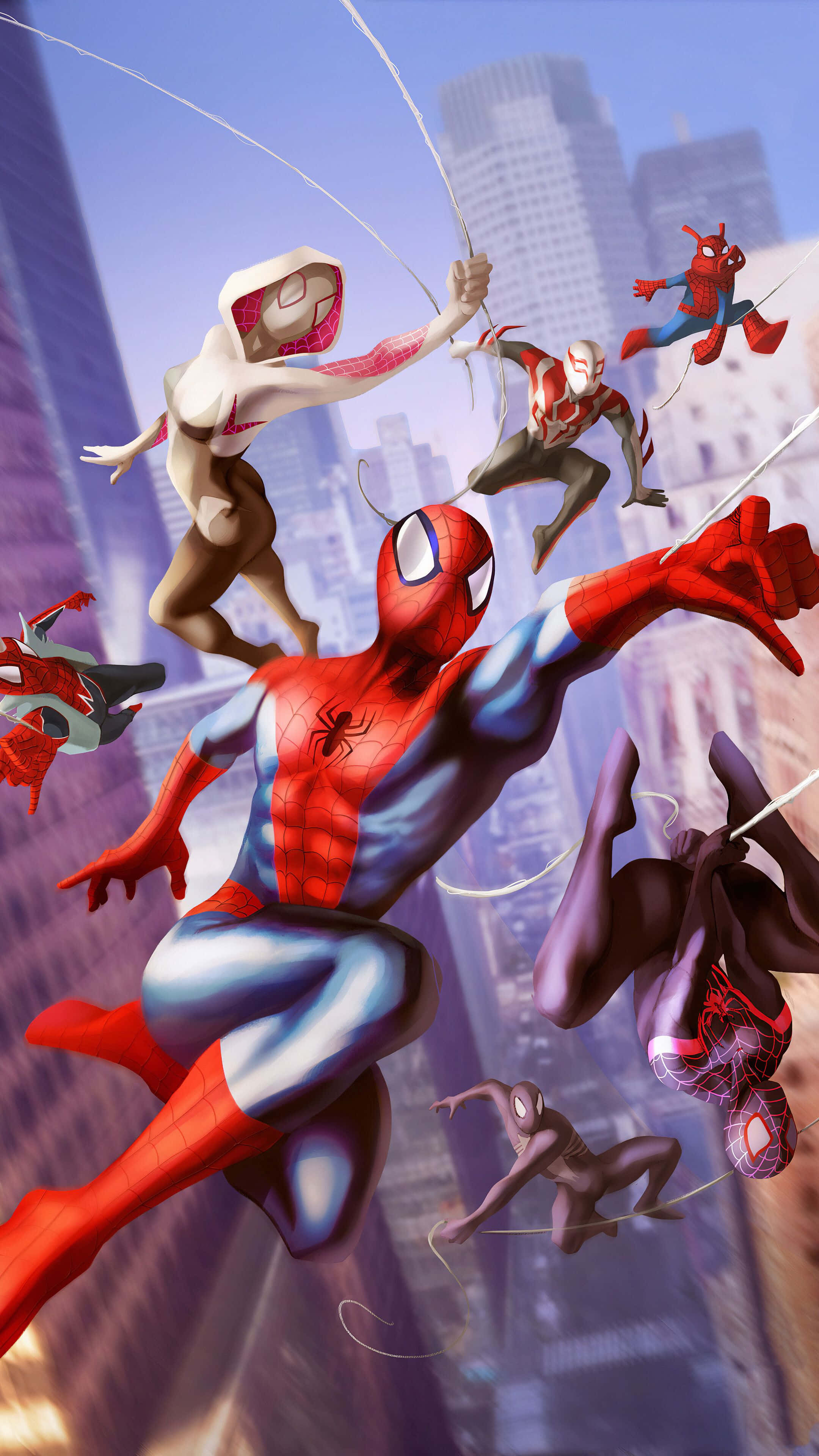 Gwen Stacy 桌布 壁紙 — 多個蜘蛛人變體在陽光普照、高樓林立的城市景觀中動態擺盪。