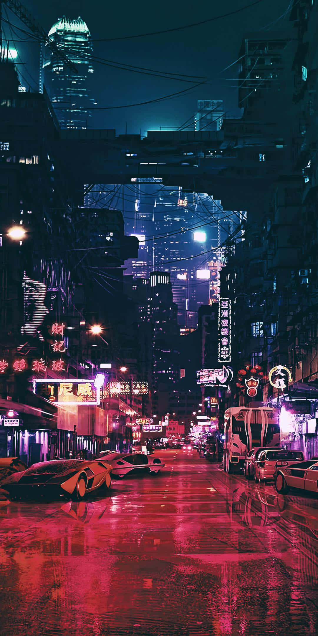 電馭叛客2077 桌布 壁紙 — 夜晚一條充滿霓虹燈的賽博朋克小巷，潮濕的路面反射著發光的招牌和高聳的摩天大樓。