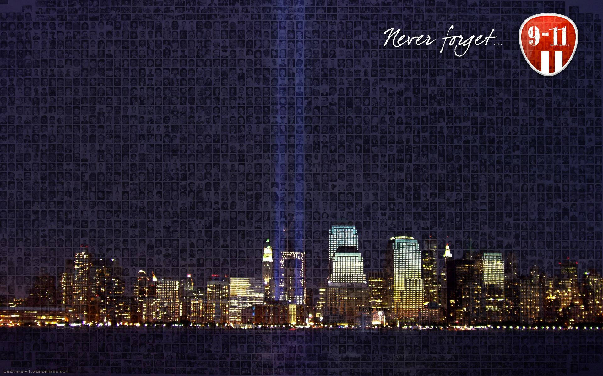 911 Memorial 桌布 壁紙 — 夜晚紐約天際線，以面孔致敬形成雙子塔的光束，並帶有「Never forget 9-11」標誌。