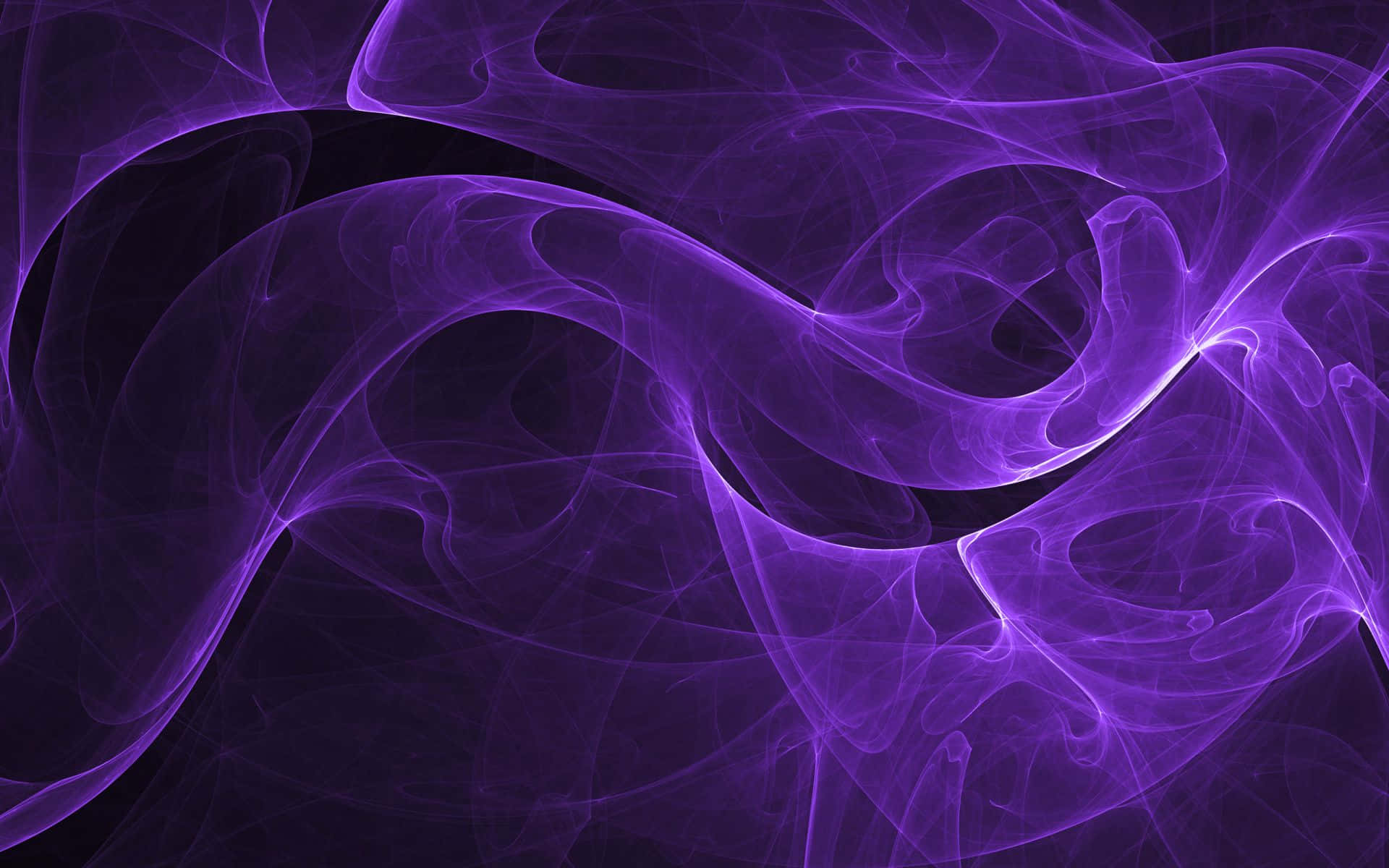 Purple Smoke 桌布 壁紙 — 夢幻般的紫色煙霧在深黑色背景上優雅地旋轉，營造出迷人的抽象動感。