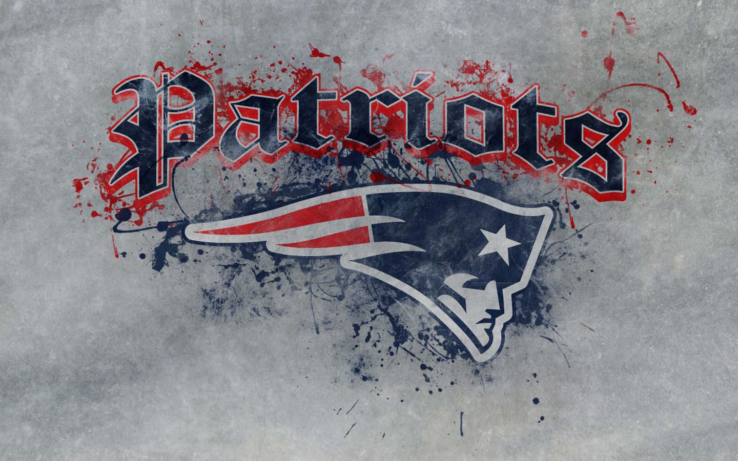 Patriots 桌布 壁紙 — 大膽的Patriots標誌，帶有紅色和藍色的潑濺藝術，在紋理灰色混凝土背景上。