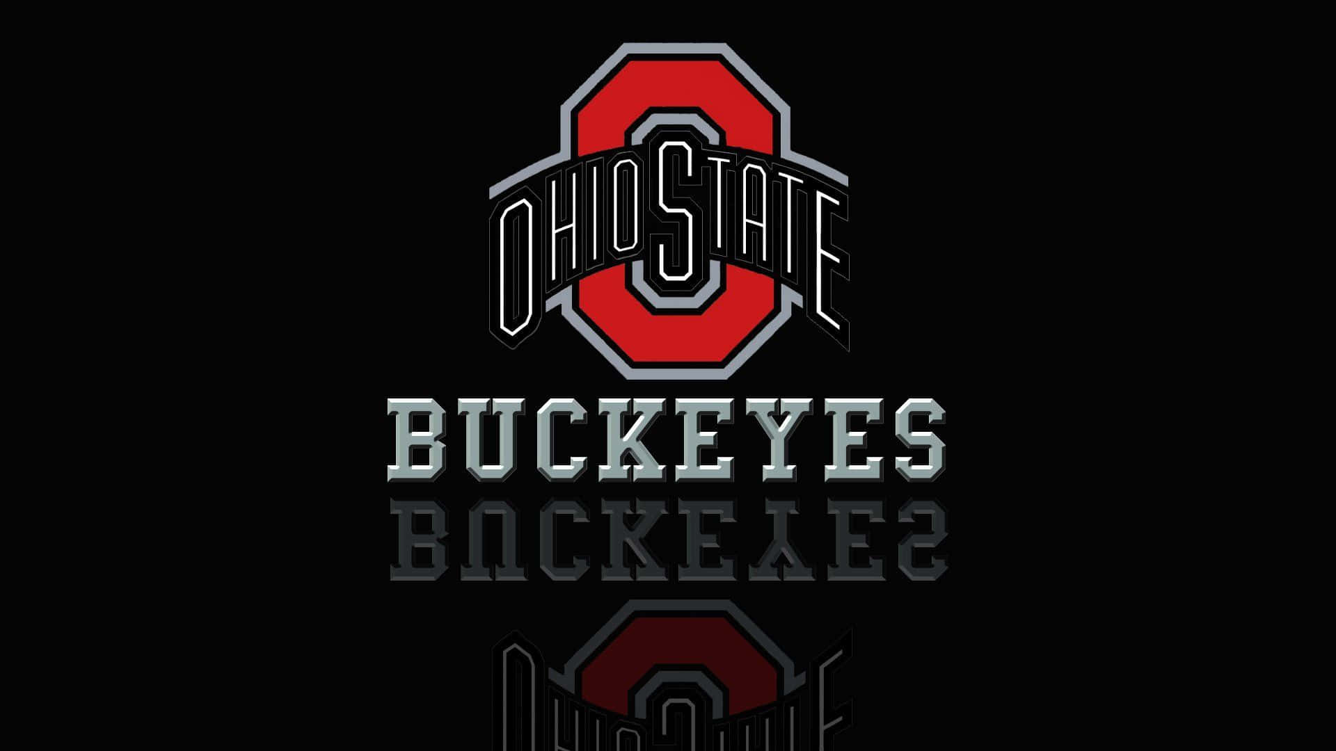Ohio State Logo 桌布 壁紙 — 大膽的俄亥俄州立七葉樹標誌，帶有紅色塊狀O和金屬質感文字，黑色背景帶有微妙反射。