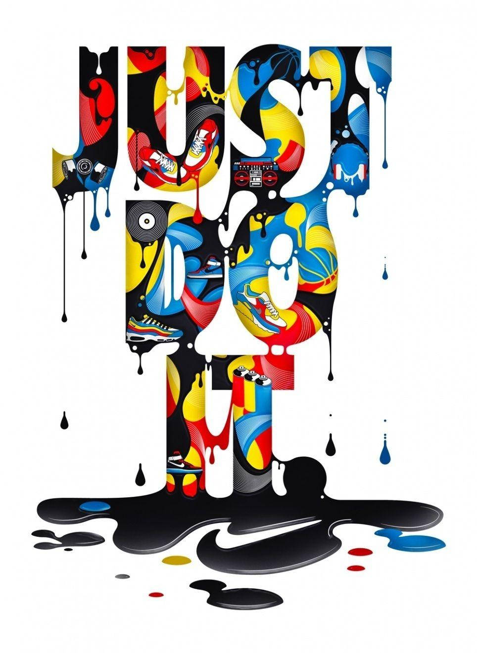 Nike 桌布 壁紙 — 大膽的塗鴉風格字母拼出「JUST DO IT」，帶有滴落的油漆和嵌入的運動鞋及音箱圖標。