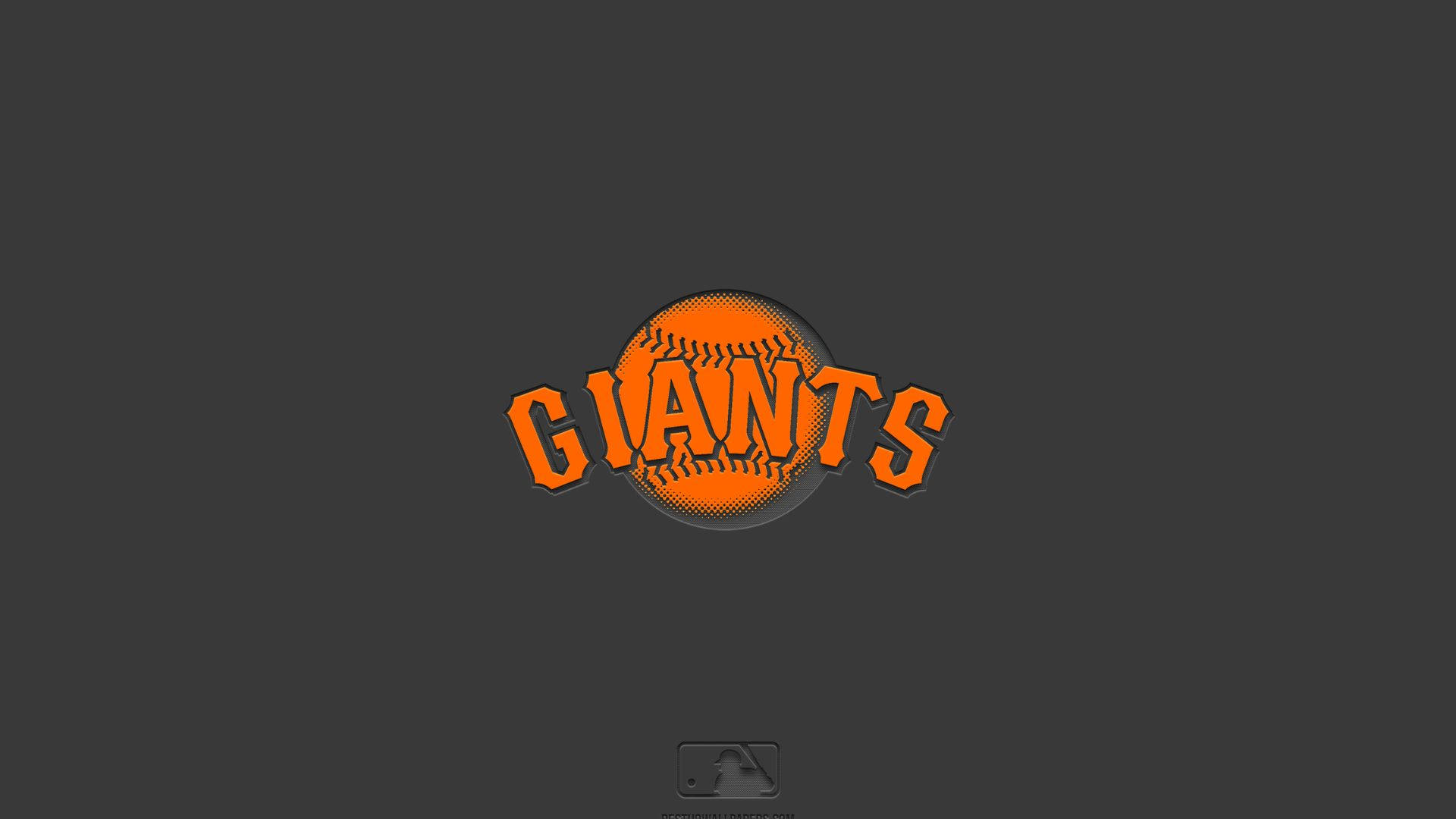 Giants 桌布 壁紙 — 大膽的橙色「GIANTS」文字環繞著深灰色背景中央的棒球標誌。
