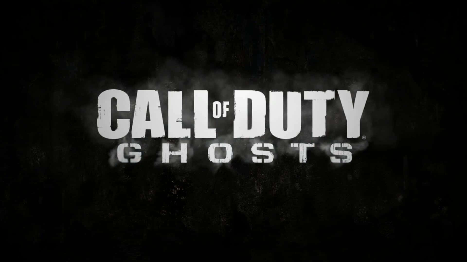 Call Of Duty Ghosts 桌布 壁紙 — 大膽的白色「Call of Duty Ghosts」標誌從帶有粗糙紋理的黑暗煙霧背景中浮現。
