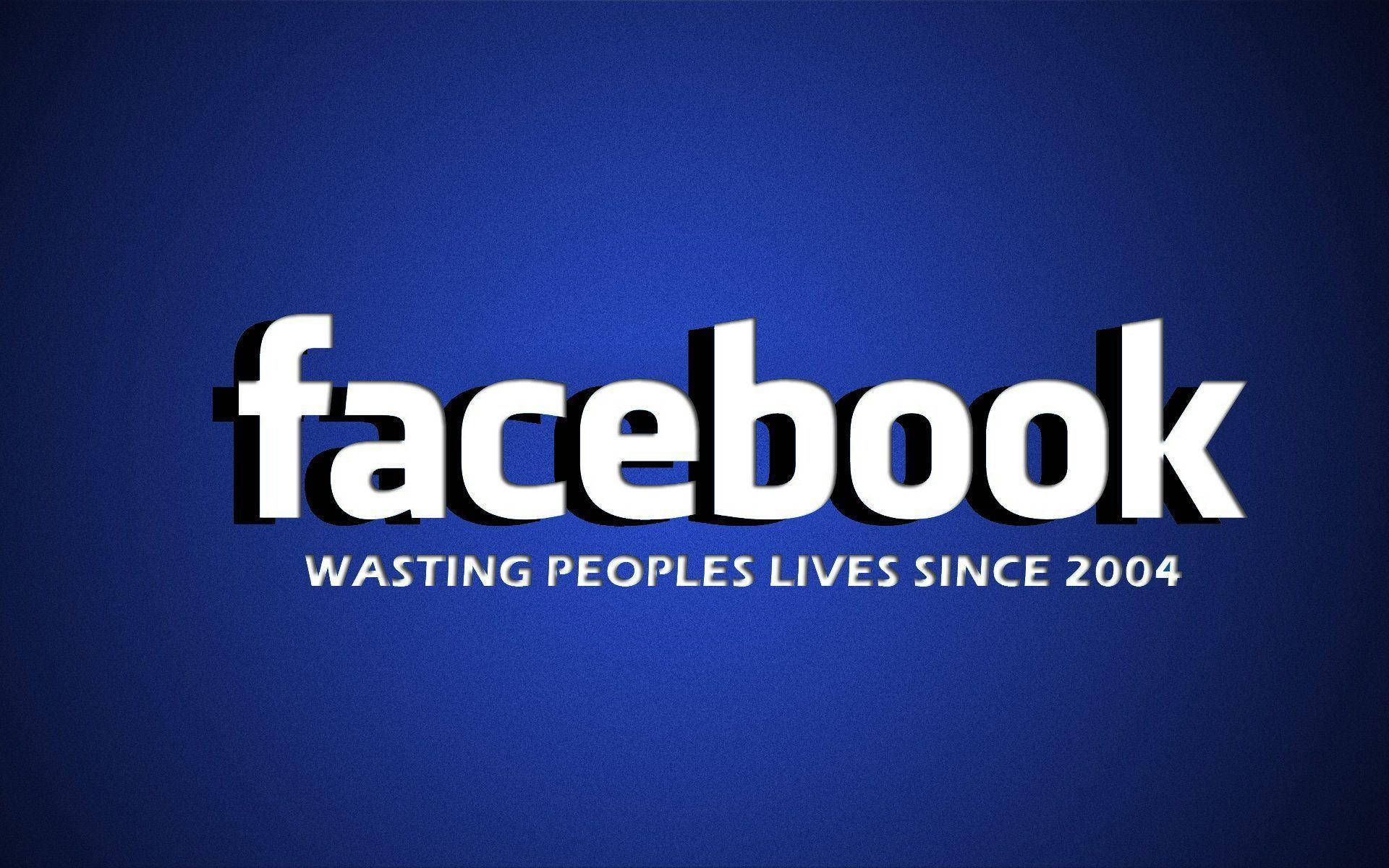 Facebook 桌布 壁紙 — 大膽的白色Facebook標誌，帶有諷刺標語，位於紋理藍色背景上。