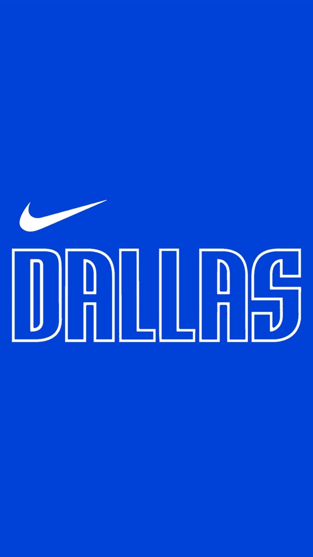 Mavericks 桌布 壁紙 — 大膽的白色Nike勾勾和'DALLAS'文字在純皇家藍色背景上脫穎而出。