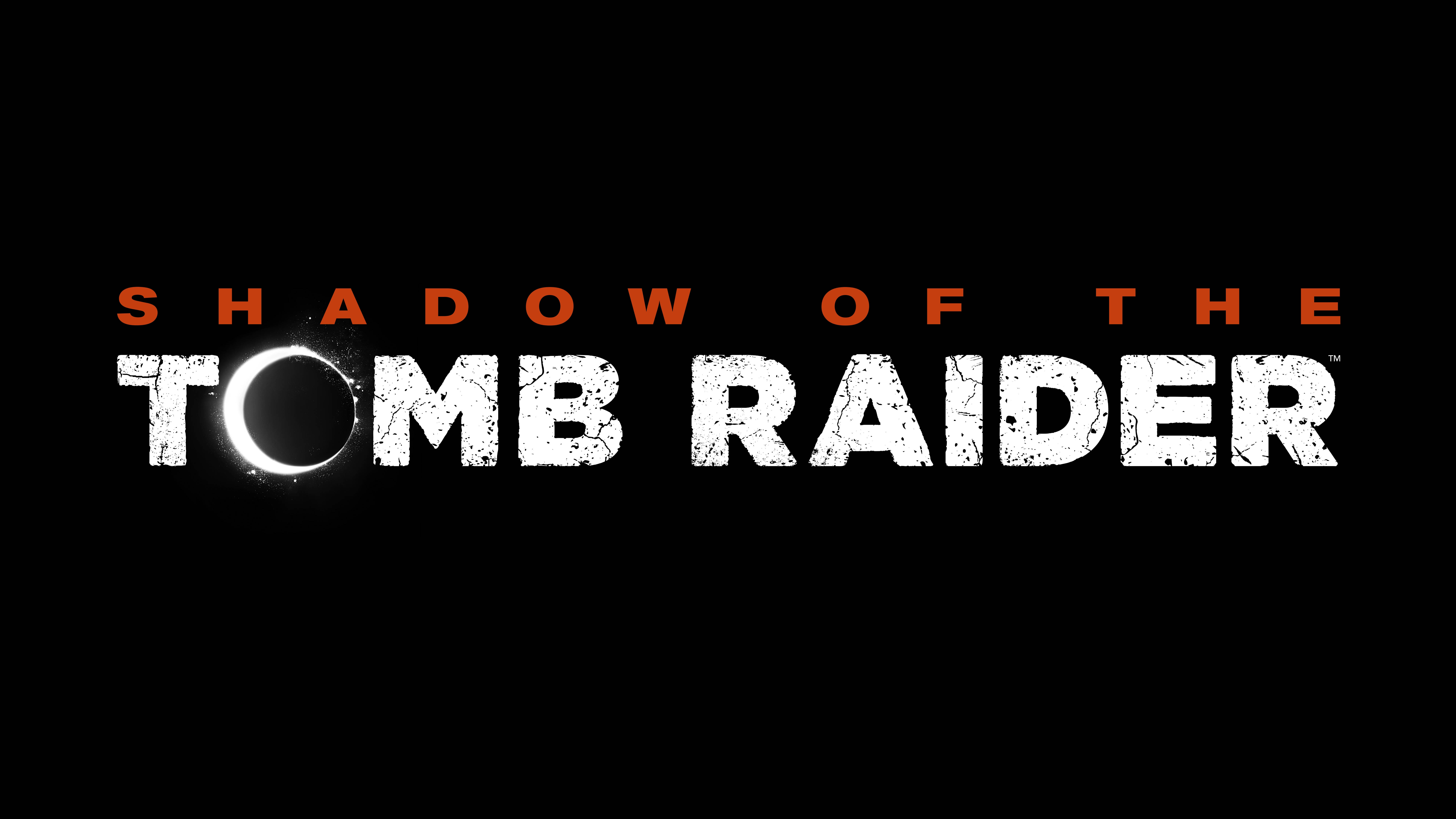 古墓奇兵 桌布 壁紙 — 大膽的白色和橙色「Shadow of the Tomb Raider」標誌，字母 O 中帶有發光的日蝕，背景為黑色。