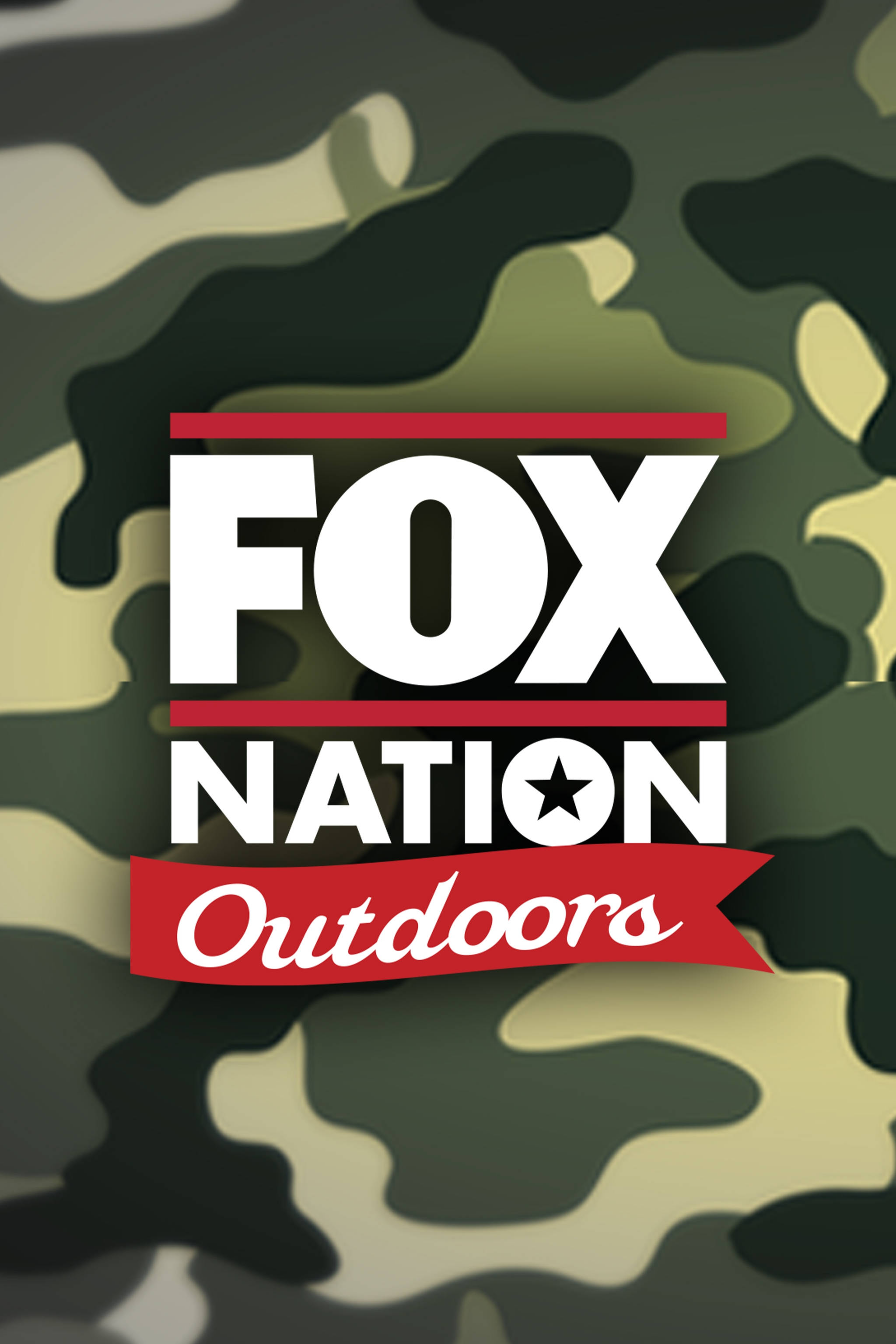 News 桌布 壁紙 — 大膽的白色和紅色 'FOX NATION Outdoors' 標誌居中在綠色和米色迷彩背景上。