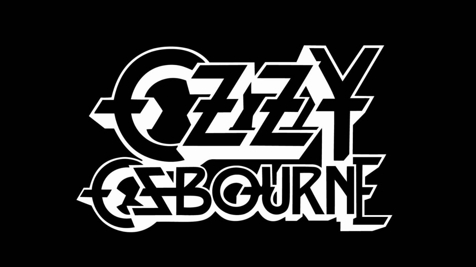 Ozzy Osbourne 桌布 壁紙 — 大膽的白色風格化 Ozzy Osbourne 標誌，帶有銳利邊緣和圓形圖案，置於純黑色背景上。