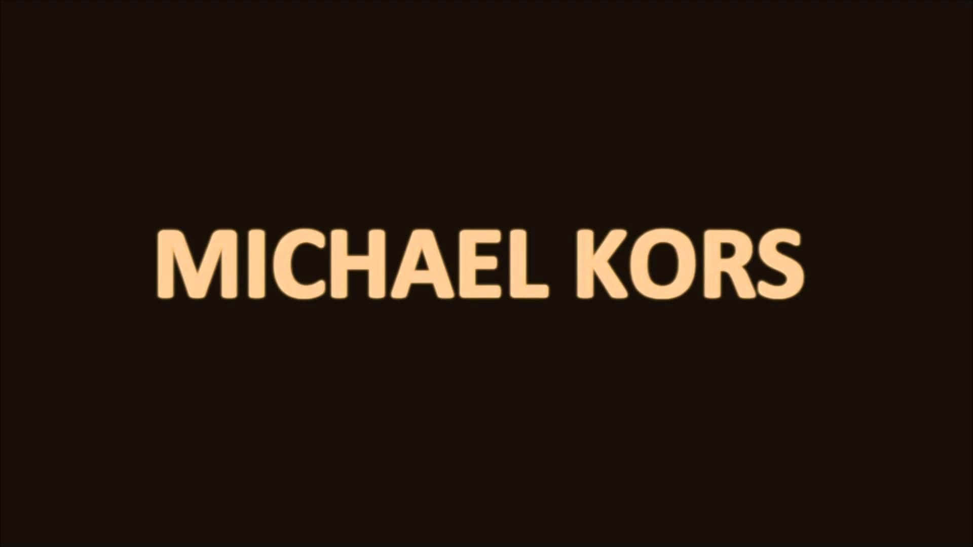 麥可·寇斯 桌布 壁紙 — 大膽的米色 'MICHAEL KORS' 文字置中在純深棕色背景上。
