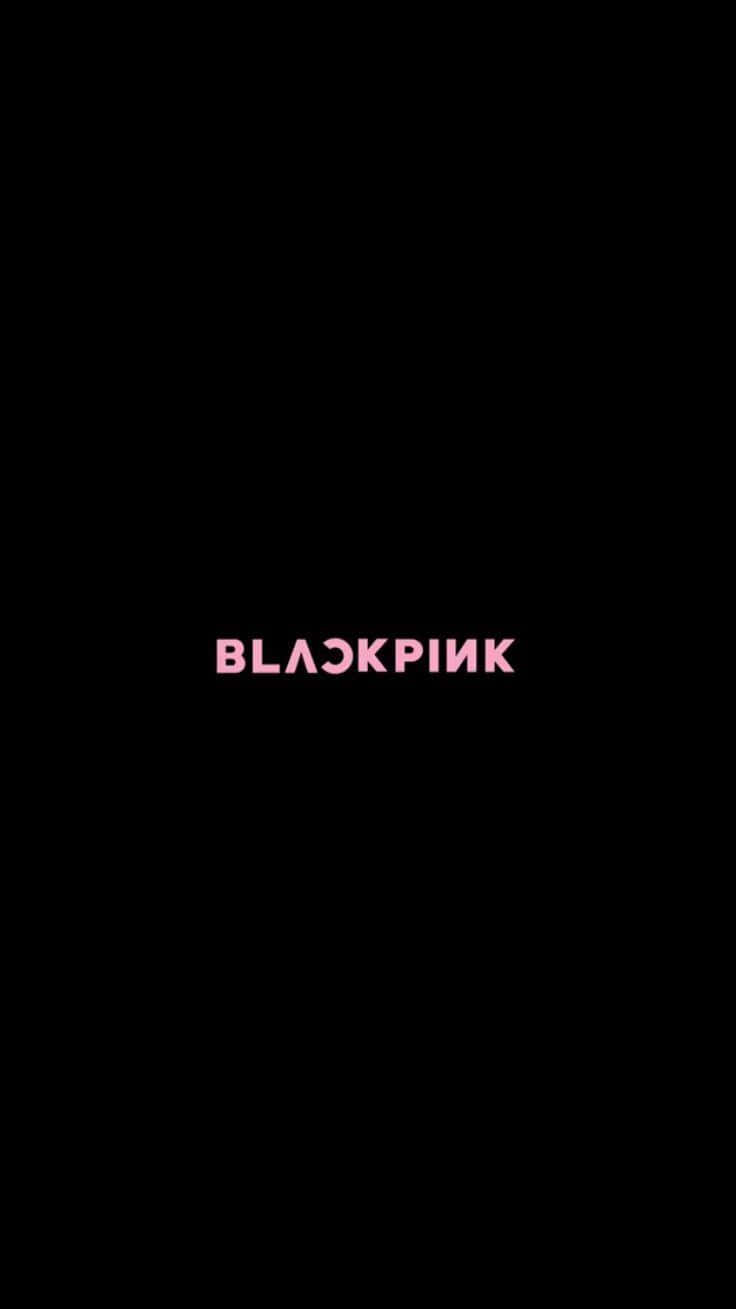 BLACKPINK 桌布 壁紙 — 大膽的粉紅色BLACKPINK文字居中在純黑色背景上，帶有故障字體效果。