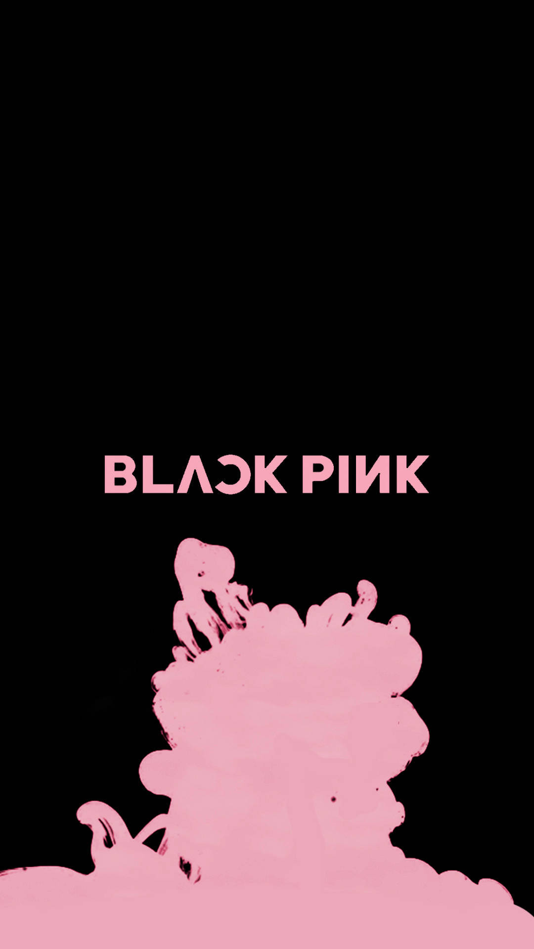 Black And Pink Aesthetic 桌布 壁紙 — 大膽的粉紅色墨水飛濺形成一個風格化的剪影，在 stark 黑色背景上帶有 'BLACK PINK' 文字。