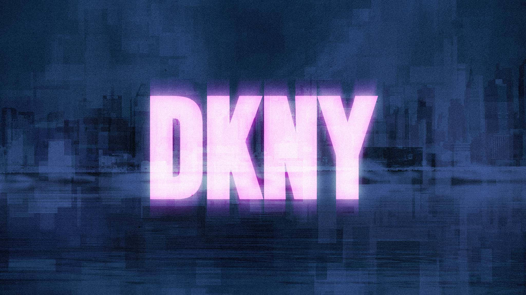 標誌 桌布 壁紙 — 大膽的粉紅色發光DKNY字母漂浮在倒映在水中的故障黑暗城市景觀上。