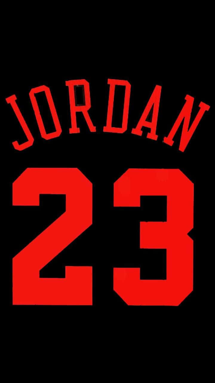 桌布 壁紙 — 大膽的紅色 'JORDAN 23' 文字以經典籃球球衣字體呈現，在純黑色背景上格外突出。