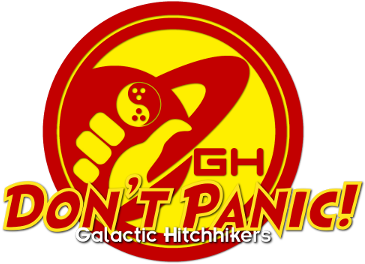 Panic 桌布 壁紙 — 大膽的紅黃圓形標誌，火箭抱著一個星球，並帶有文字「DON'T PANIC! Galactic Hitchhikers」，背景為黑色。