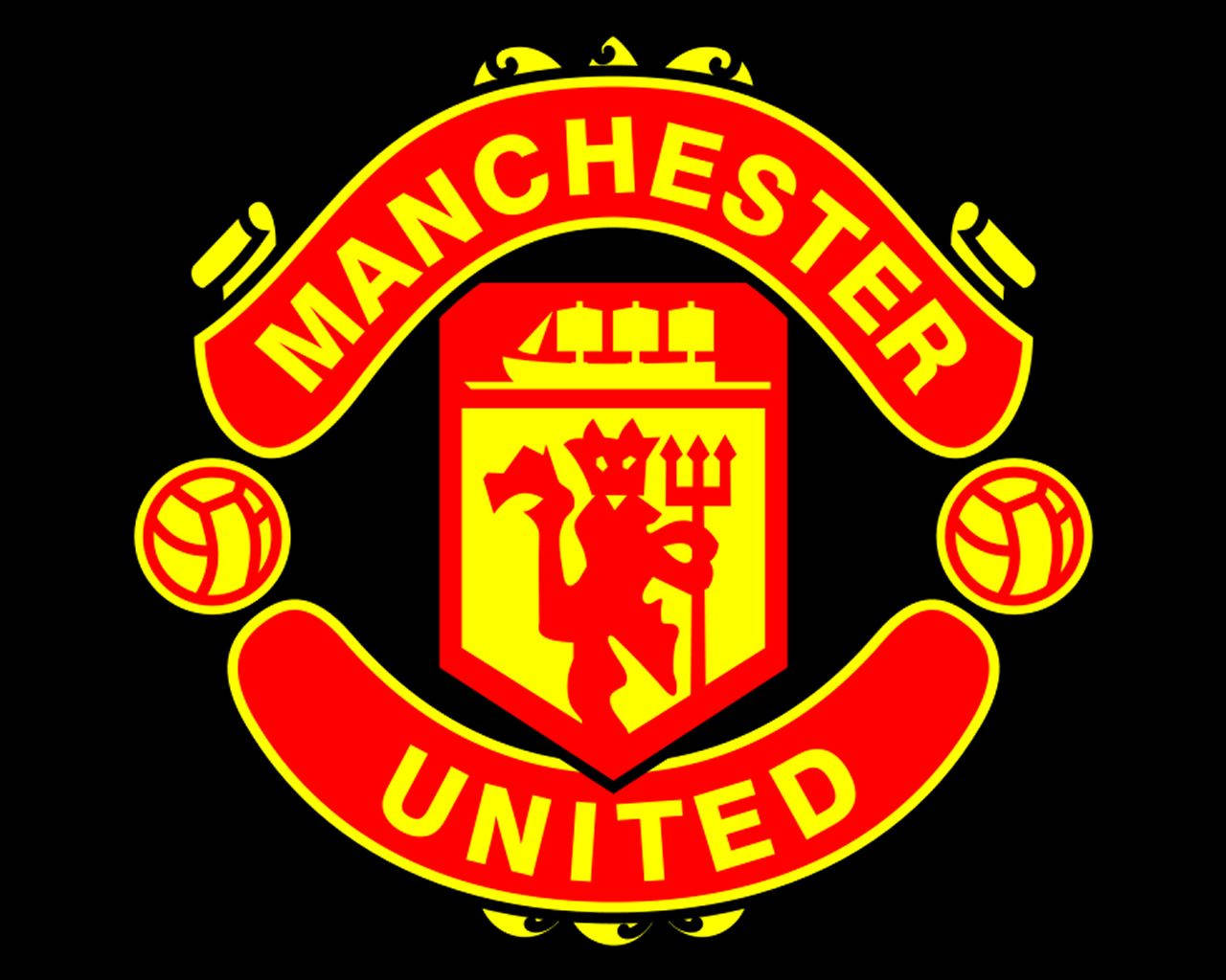 Manchester United Logo 桌布 壁紙 — 大膽的紅黃色曼聯徽章，帶有魔鬼吉祥物和足球，背景為黑色。