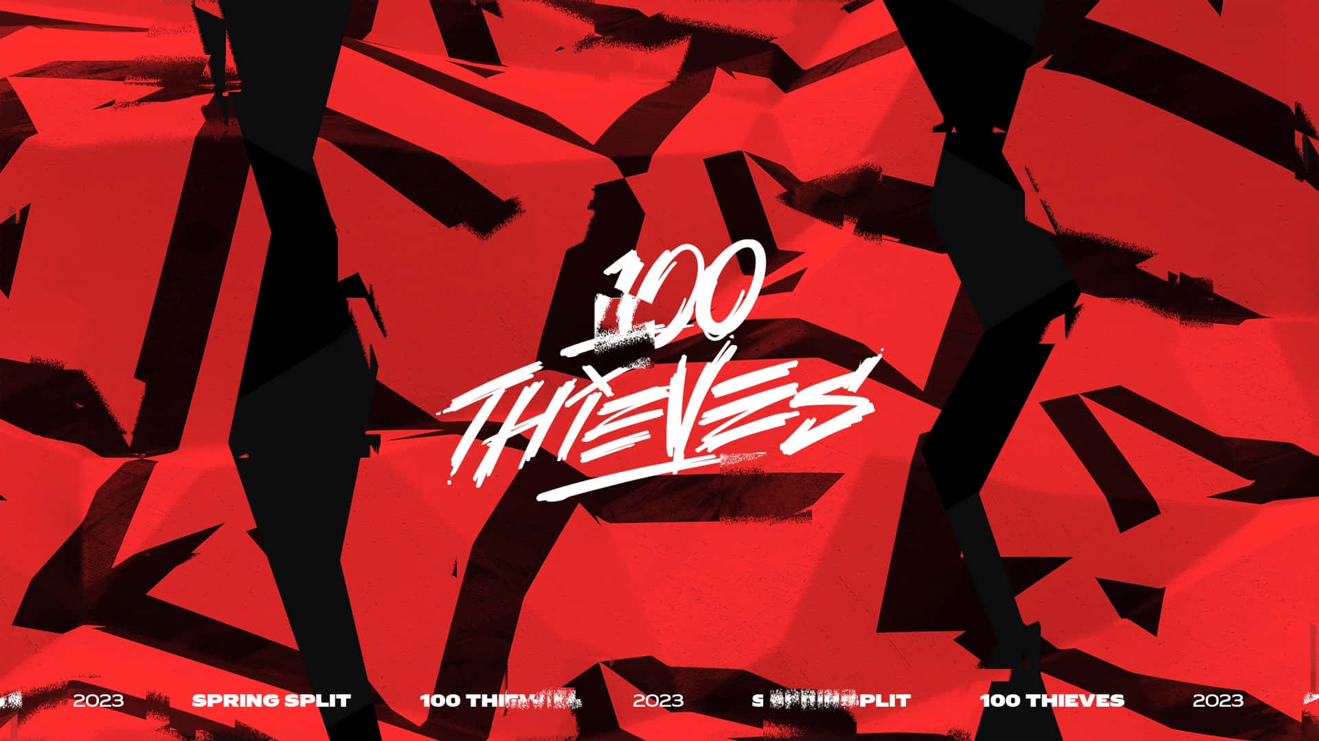 100 Thieves 桌布 壁紙 — 大膽的紅黑抽象背景，帶有白色塗鴉風格文字，內容為 100 THIEVES。
