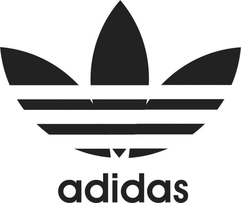 愛迪達 桌布 壁紙 — 大膽的黑色 Adidas 標誌，帶有三條紋和品牌名稱，位於潔淨的白色背景上。