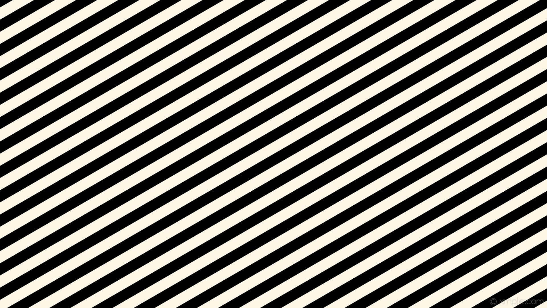 Black And White Striped 桌布 壁紙 — 大膽的黑色和奶油色對角線條在整個畫面中創造出高對比度的幾何圖案。
