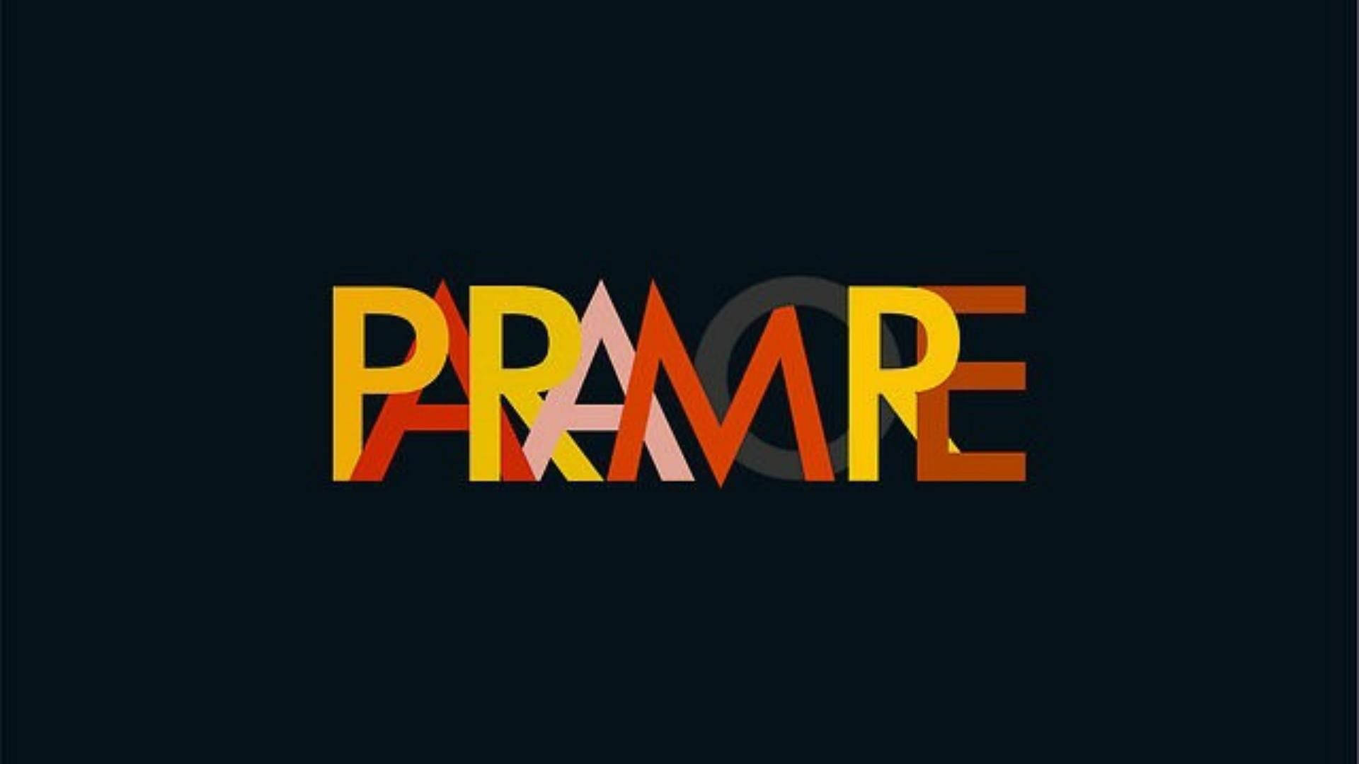 Paramore 桌布 壁紙 — 大膽色彩幾何字母拼出PRAMPE，在深色背景上帶有分層重疊形狀。