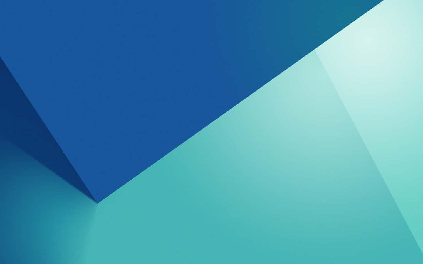 Material Design 桌布 壁紙 — 大膽藍色與藍綠色平面組成的幾何抽象構圖，營造現代極簡視覺效果。