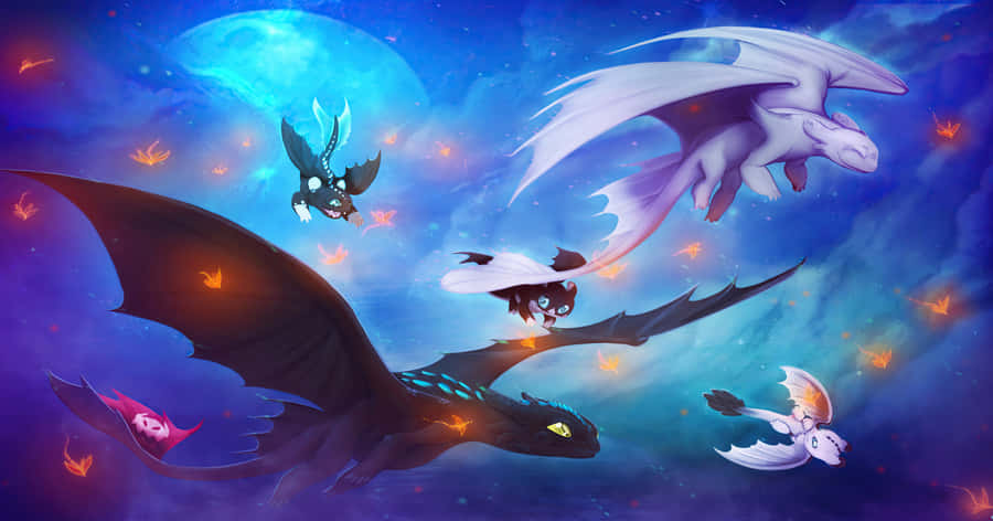 How To Train Your Dragon 4K 桌布 壁紙 — 奇幻巨龍在繁星點點的暮色天空中翱翔，身後有發光的螢火蟲和一輪巨大的月亮。