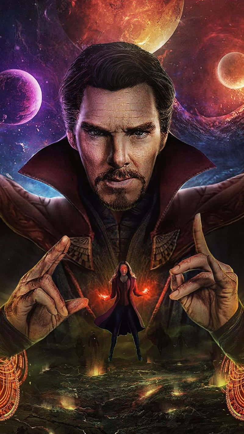 Doctor Strange Multiverse Of Madness 桌布 壁紙 — 奇異博士巨大地出現，發光的手框住較小的緋紅女巫，周圍是宇宙行星和旋轉星雲。