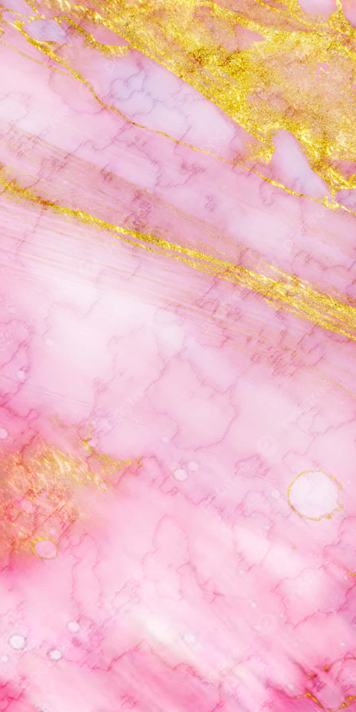 Pink And Gold 桌布 壁紙 — 奢華的粉紅色大理石紋理，帶有閃爍的金色紋理和微妙的白色紋理，呈對角線流動。