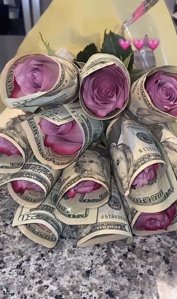 女孩風金錢花束 壁紙