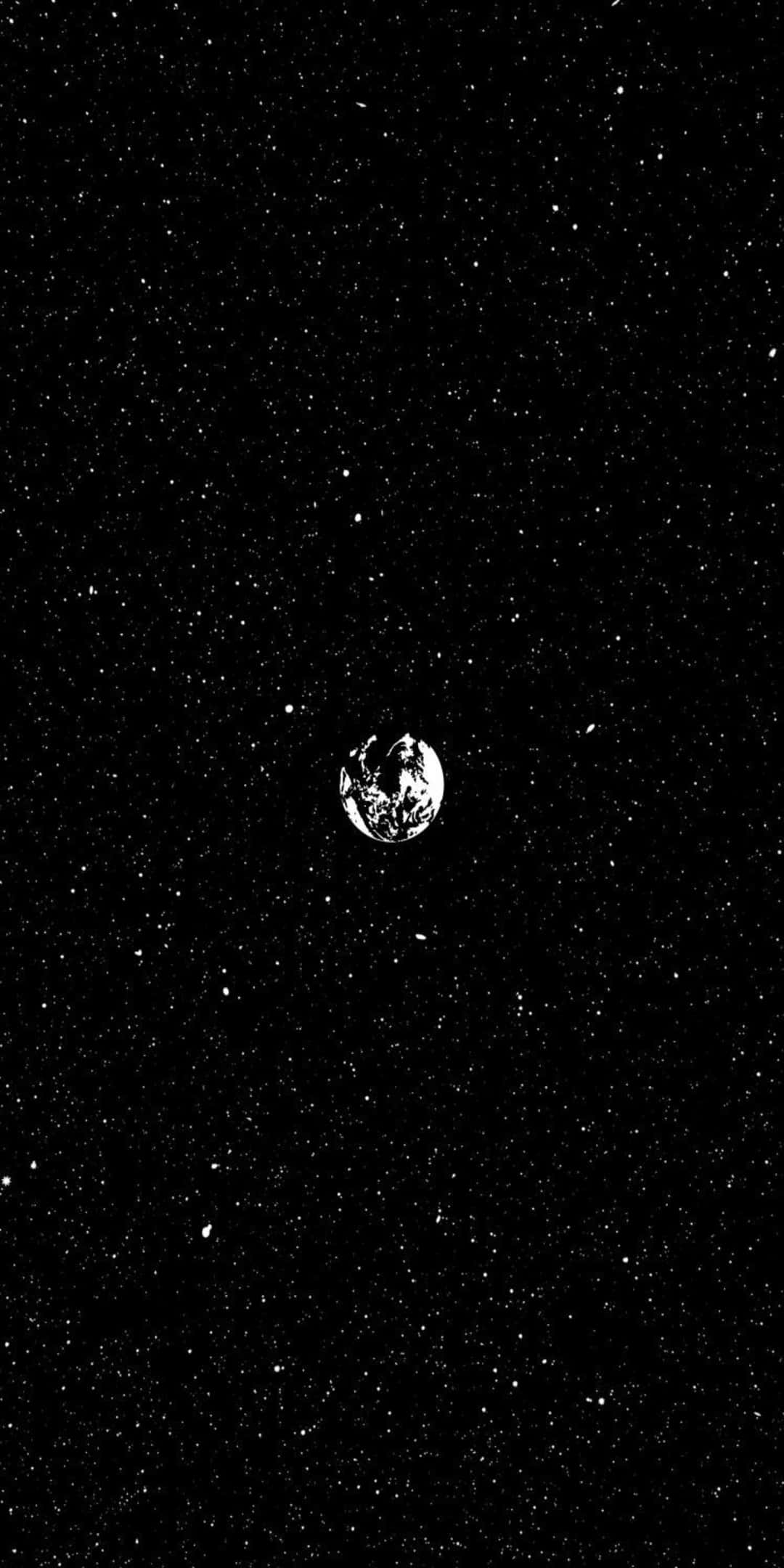 Pixel 3 Minimal 桌布 壁紙 — 孤獨的地球漂浮在星空中，以強烈的黑白對比呈現宇宙的孤寂。