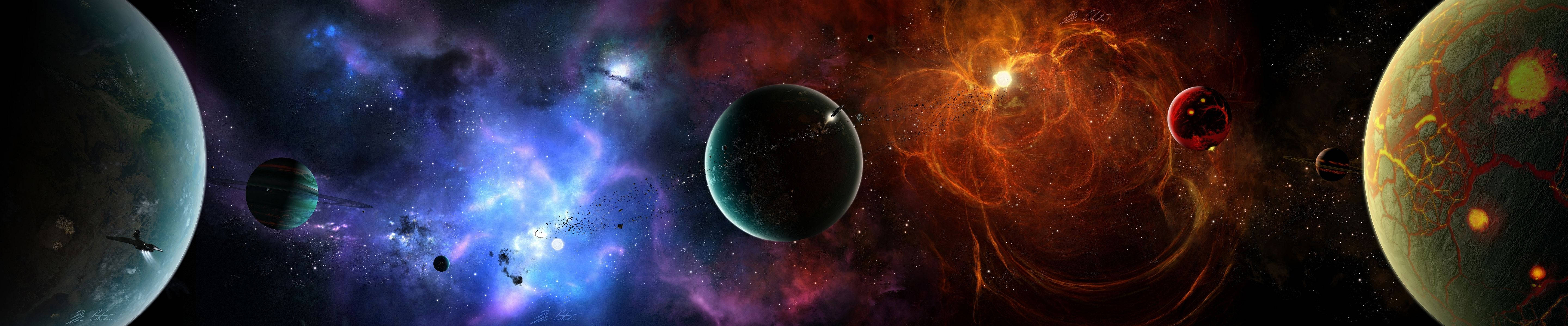 Triple 桌布 壁紙 — 宇宙全景，展示藍色和橙色發光的星雲，行星在旋轉的星場中運行。