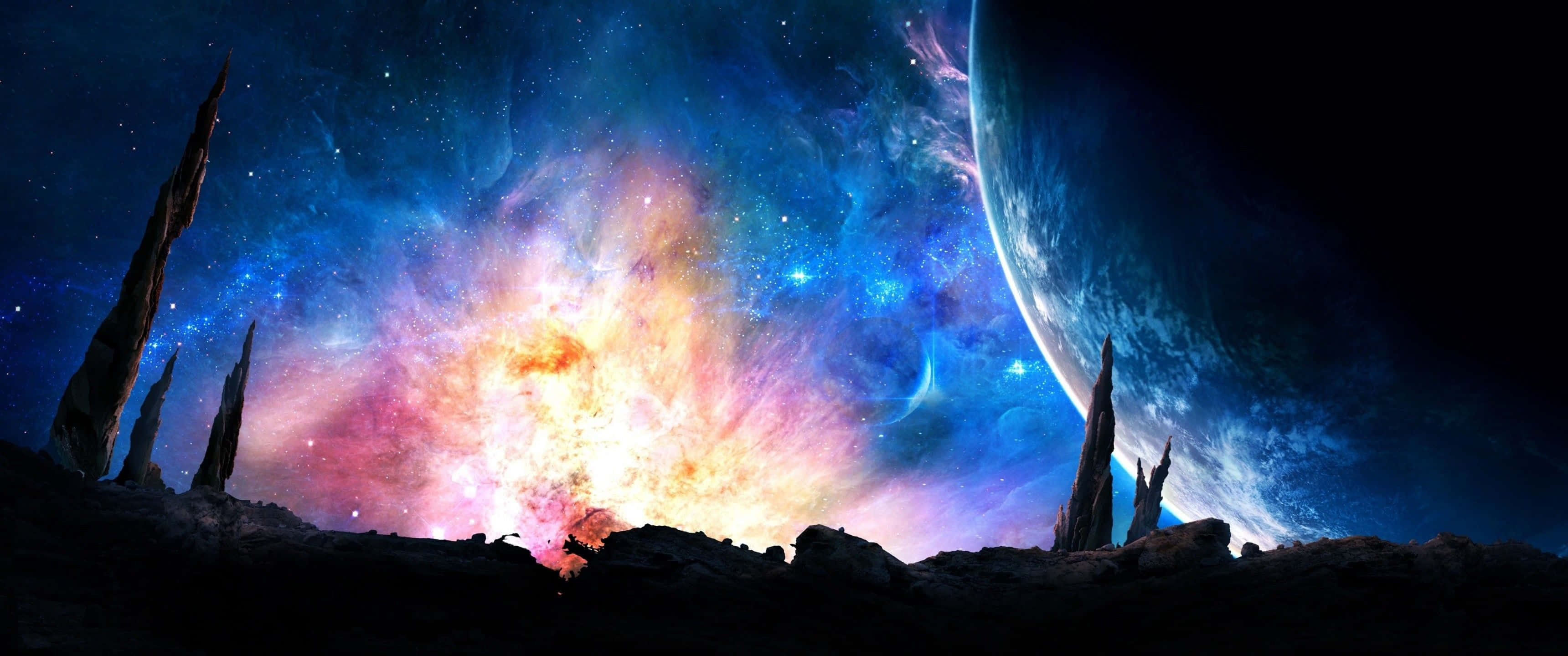 桌布 壁紙 — 宇宙景觀顯示鋸齒狀岩石尖塔在深空中以鮮豔星雲和發光行星為背景的剪影。
