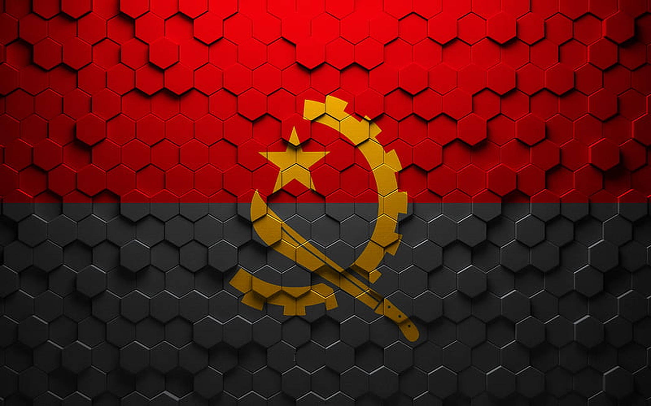 Angola 桌布 壁紙 — 安哥拉國旗以大膽的紅色和黑色六角形瓷磚呈現，帶有金色錘子、鐮刀和星星標誌。