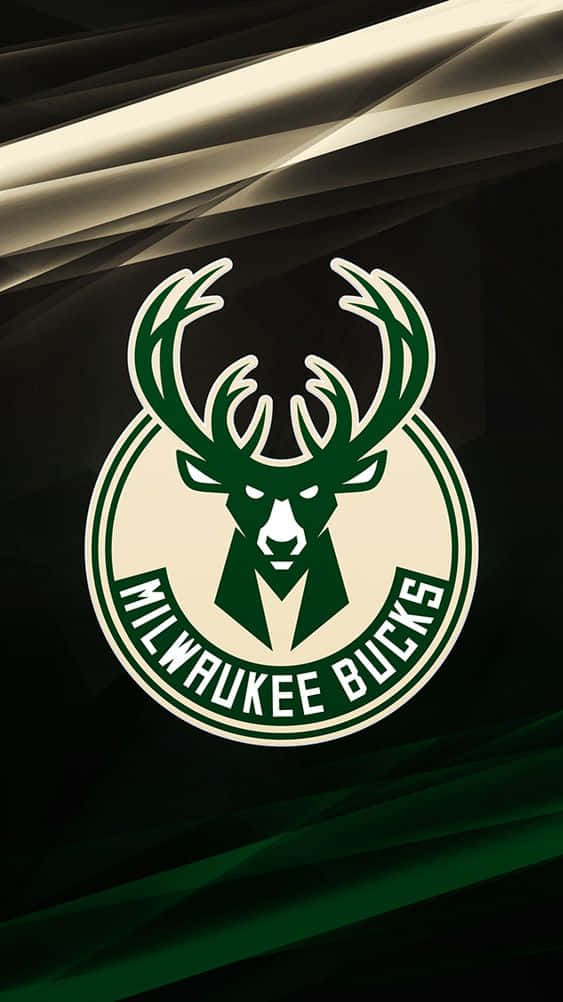 Bucks 桌布 壁紙 — 密爾瓦基公鹿隊標誌居中，背景為動態黑色和綠色抽象背景，帶有金屬條紋。