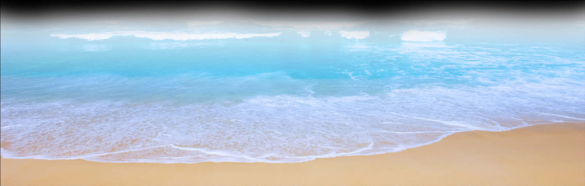 寧靜海灘浪濤全景 壁紙