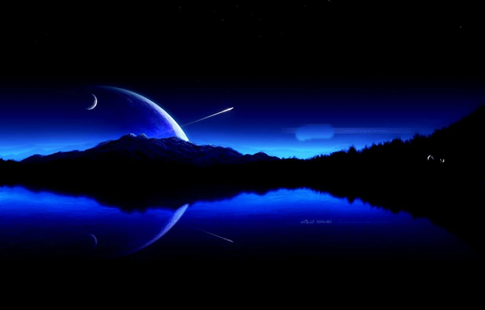宇宙 桌布 壁紙 — 寧靜的夜晚外星風景，發光的藍色行星和新月倒映在平靜的湖面。