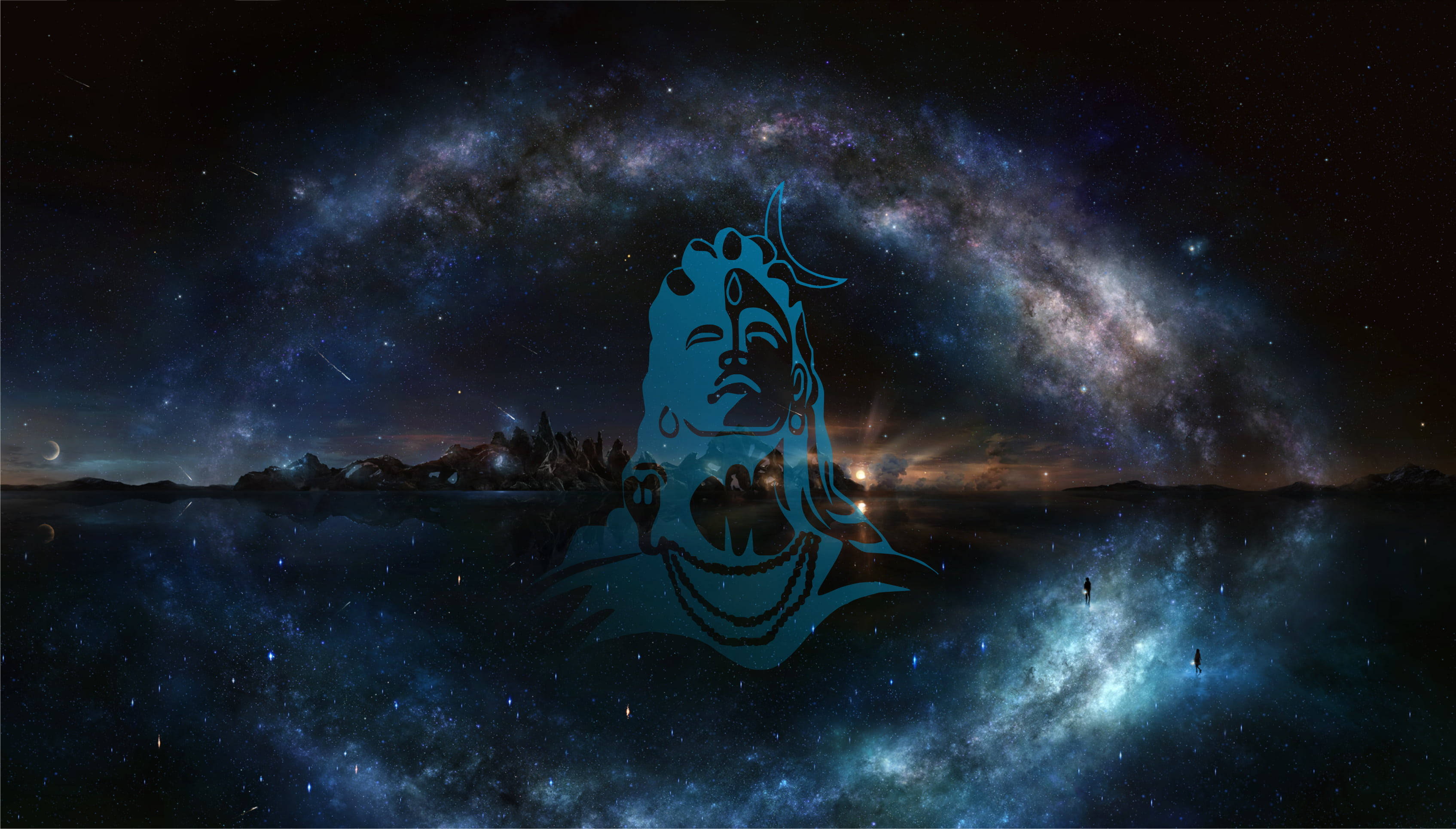 銀河 桌布 壁紙 — 寧靜的宇宙場景，發光的藍色濕婆輪廓映襯著星空銀河和山巒地平線。
