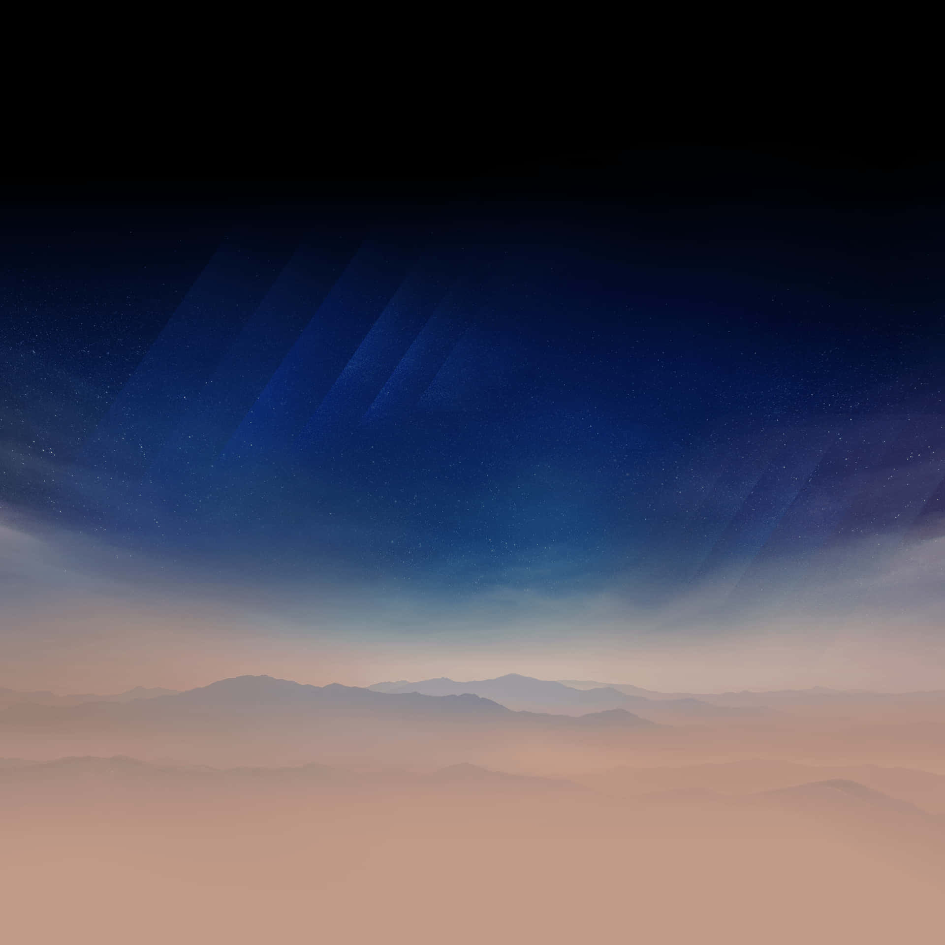 Samsung Dex 桌布 壁紙 — 寧靜的暮色天空，深藍色的星星在柔和桃色薄霧中層疊的山巒剪影之上。